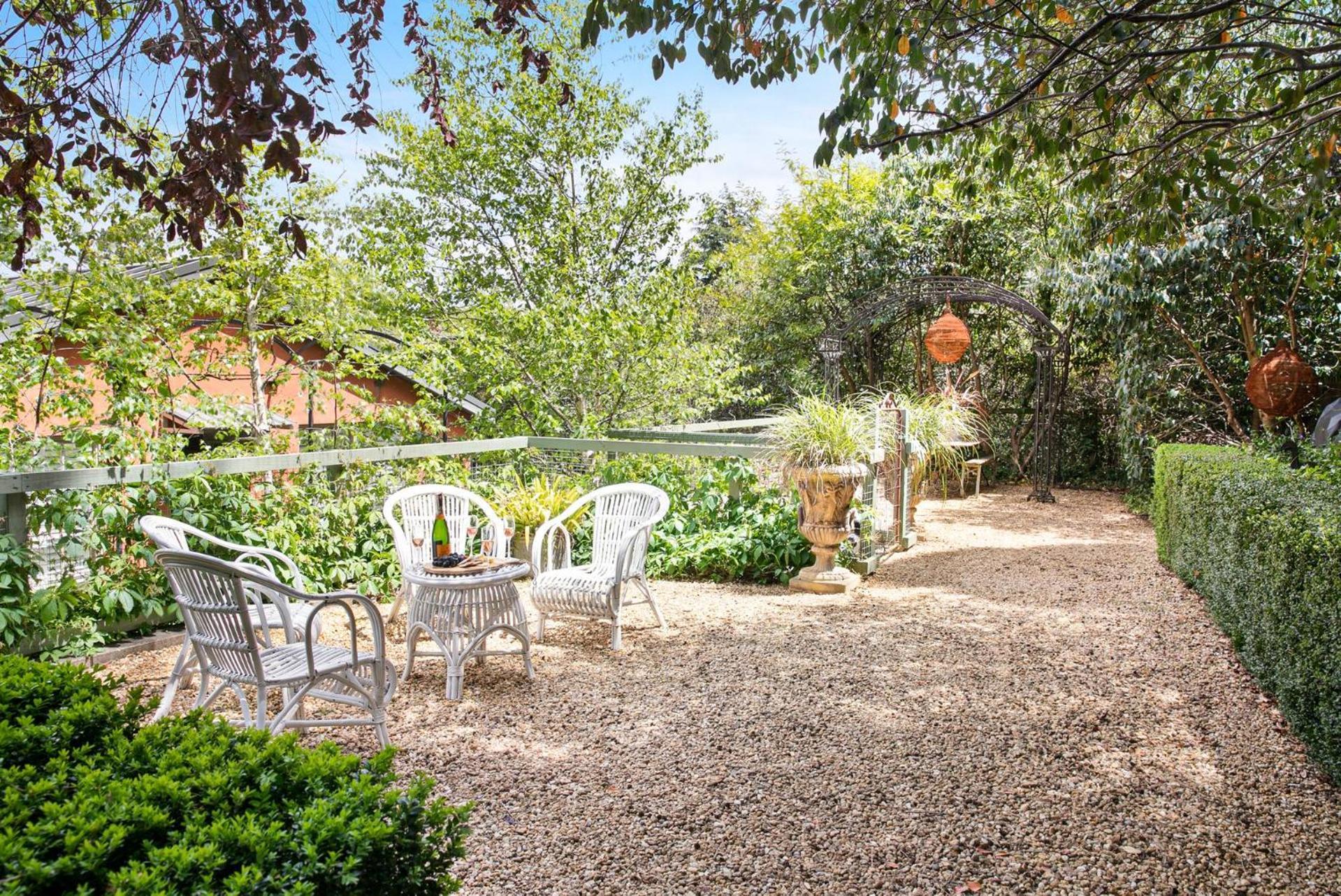 Saint Eloi Le Jardin Villa Burradoo Exterior photo